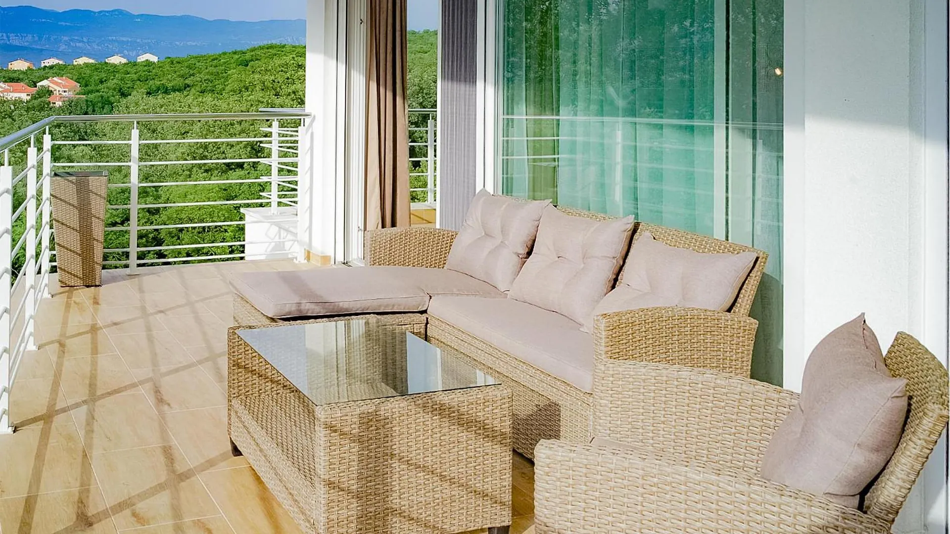 Beautiful Home In Klimno With Kitchen 0*,  Croatia