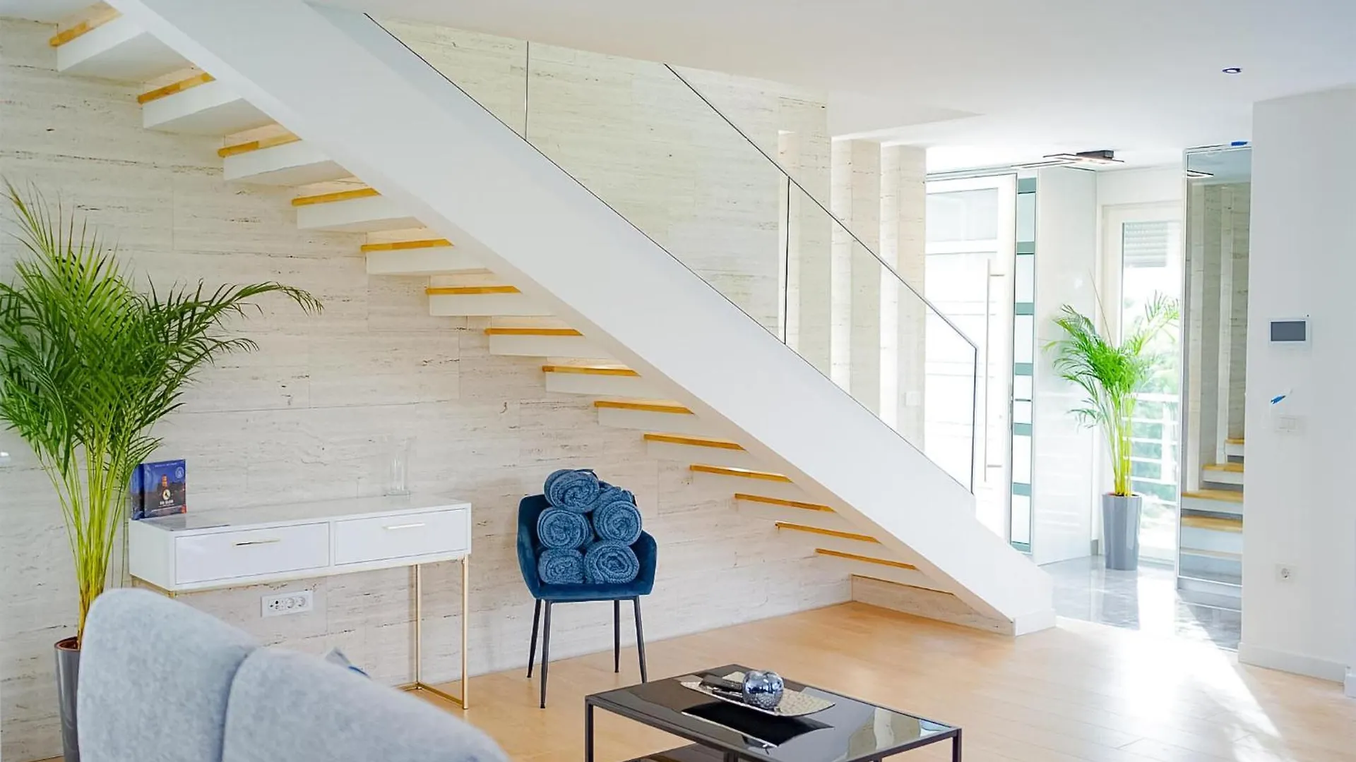 Beautiful Home In Klimno With Kitchen Holiday home